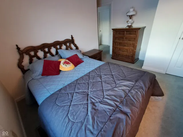 $284,900 | 5369 Deer Creek Drive, Indianapolis, IN 46254