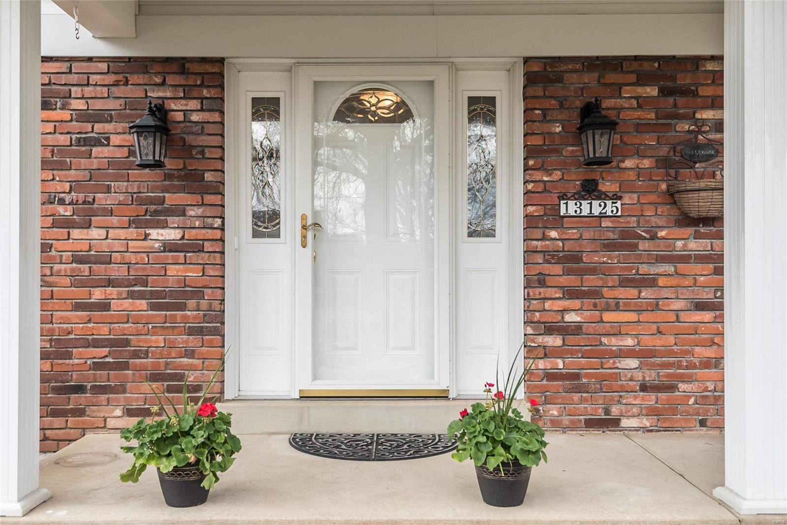 13125 Dougherty Ridge Court Des Peres, MO 63131 - Photo 2 of 34 Gallery Image 2