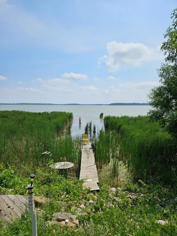 $279,900 | 608 Lakeshore Drive, Freeborn, MN 56032