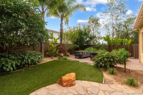 $3,800,000 | 817 Dolphin Circle, Encinitas, CA 92024