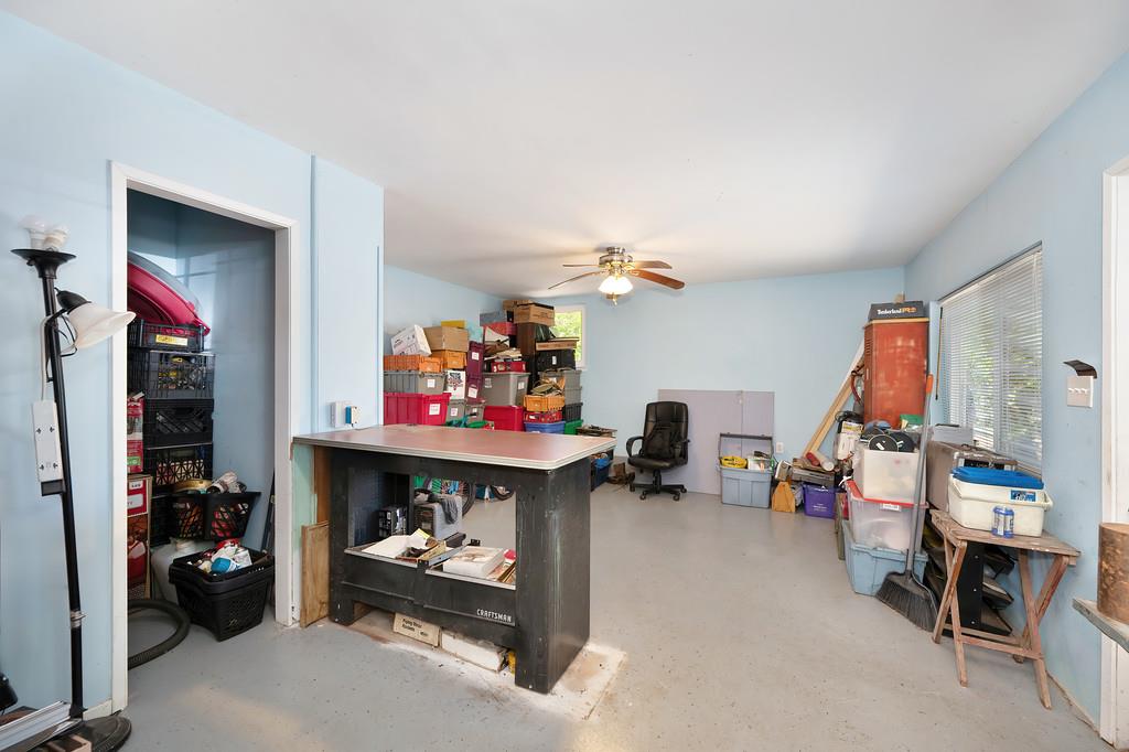 1333 Wesley Lane Auburn, CA 95603 - Photo 28 of 35 a children room with toys