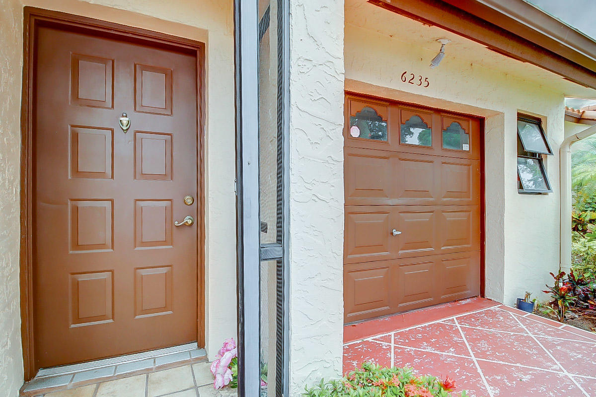 6235 Kings Gate Circle Delray Beach, FL 33484 - Photo 3 of 47 Huntington-34