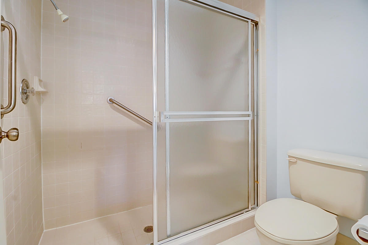 6235 Kings Gate Circle Delray Beach, FL 33484 - Photo 26 of 47 Huntington-18