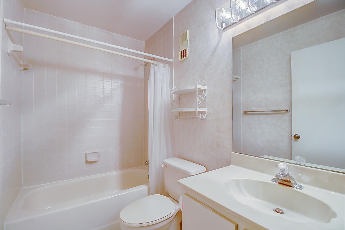 6235 Kings Gate Circle Delray Beach, FL 33484 - Photo 28 of 47 Huntington-20