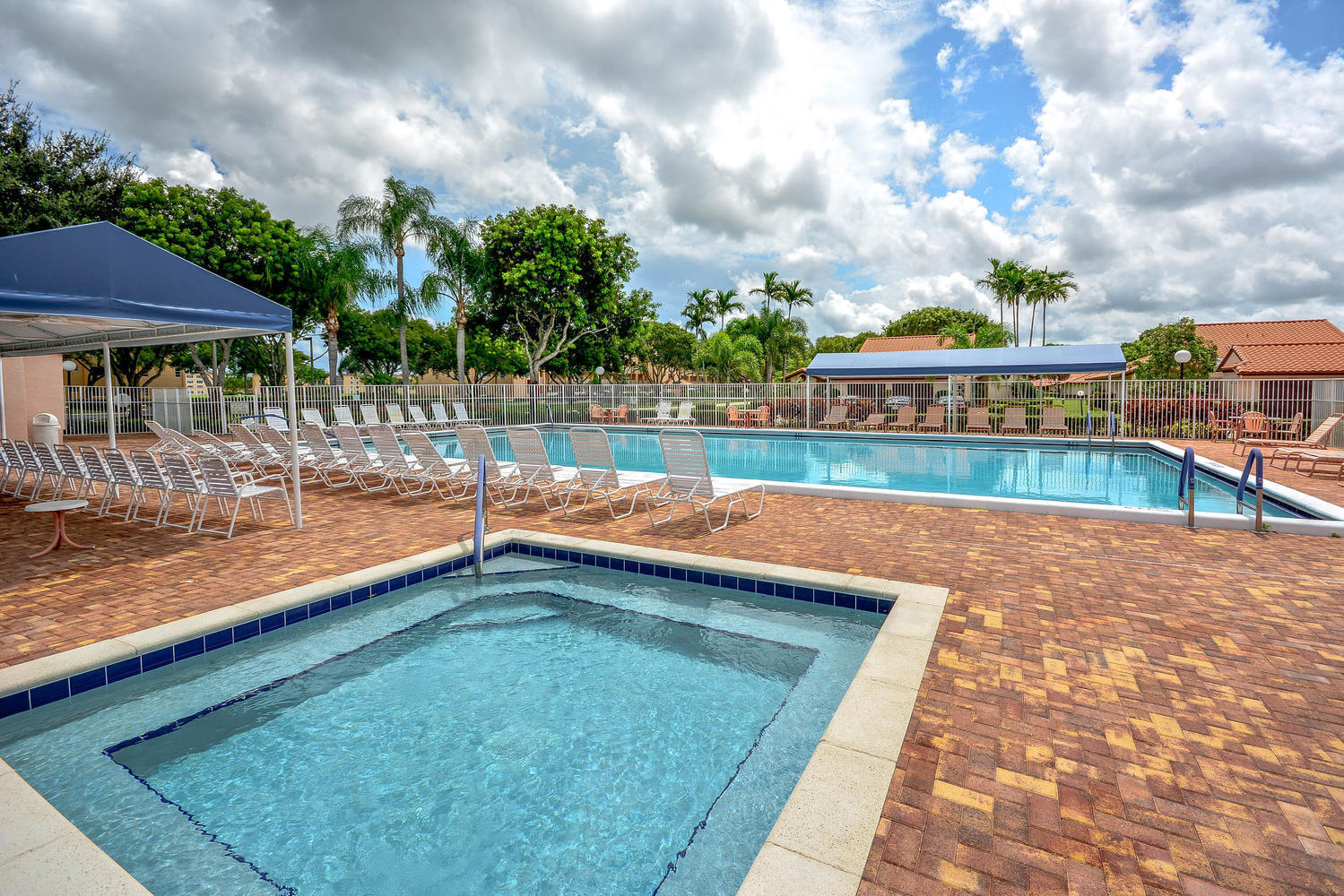6235 Kings Gate Circle Delray Beach, FL 33484 - Photo 45 of 47 14111 Royal Vista Dr unit 202-large-031-