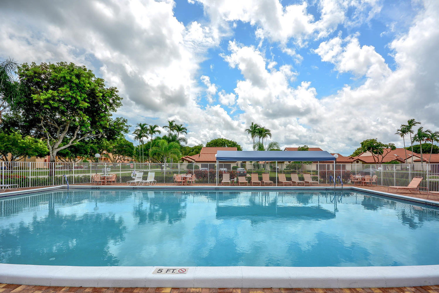 6235 Kings Gate Circle Delray Beach, FL 33484 - Photo 47 of 47 14111 Royal Vista Dr unit 202-large-033-