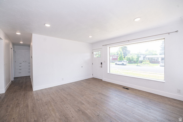 257 West 600 South Logan, UT 84321 - Photo 4 of 26