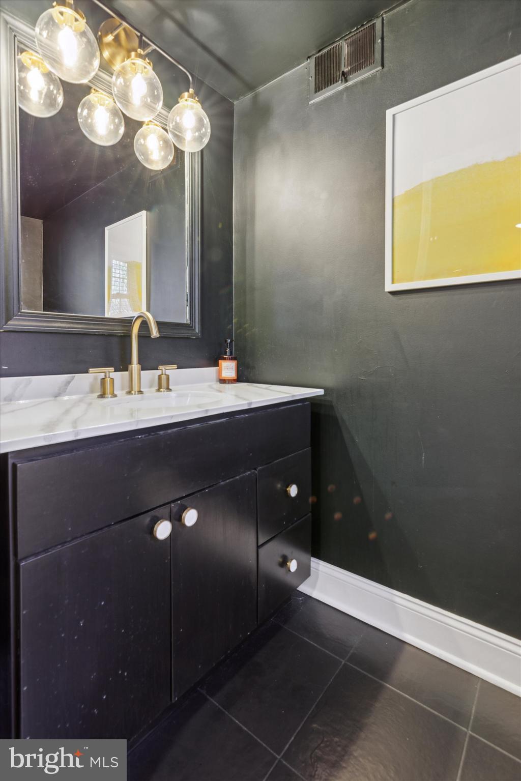 151 Anthony Wayne Drive Wayne, PA 19087 - Photo 19 of 35