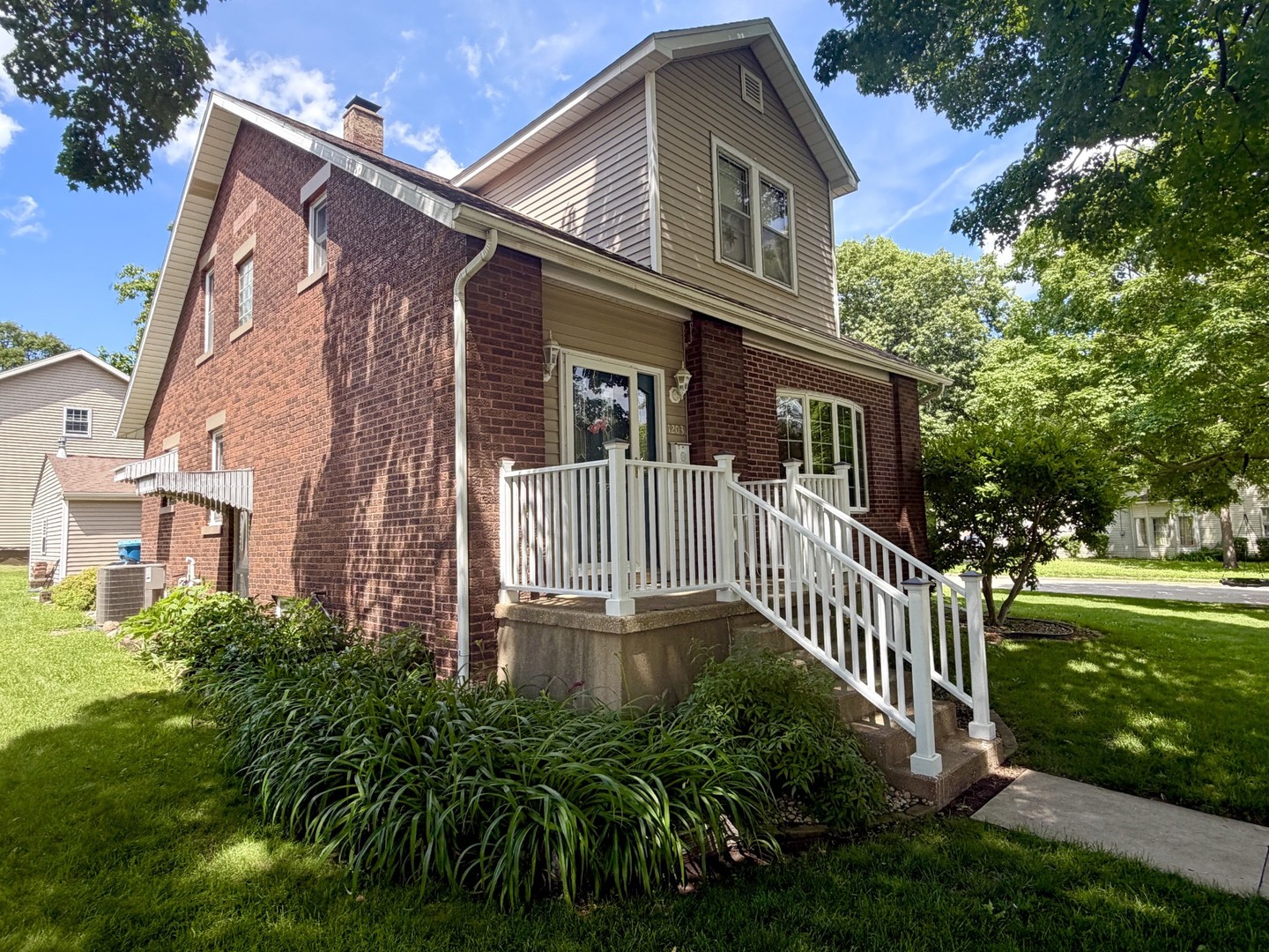 1203 6th Street Peru, IL 61354 - Photo 28 of 35