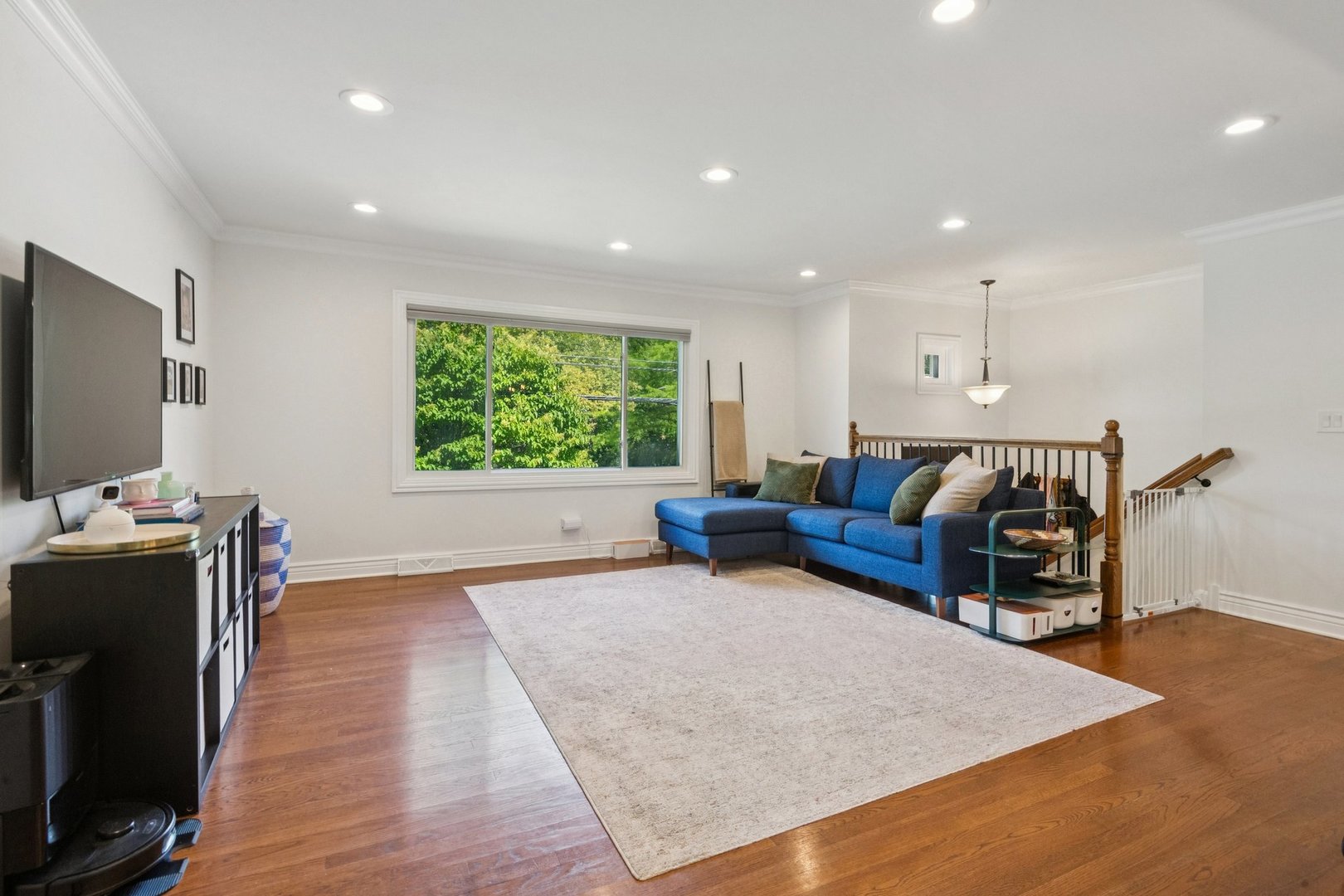 9001 East Prairie Road Evanston, IL 60203 - Photo 2 of 26