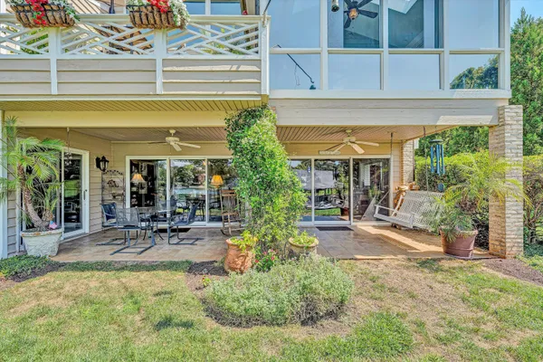 $1,595,000 | 253 Island Green Drive, Penhook, VA 24137