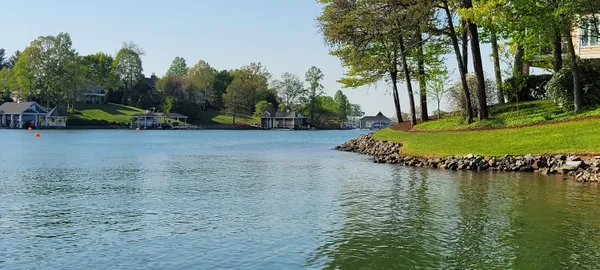 $1,595,000 | 253 Island Green Drive, Penhook, VA 24137