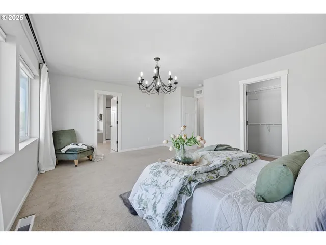 $579,900 | 2035 35th Avenue, Forest Grove, OR 97116