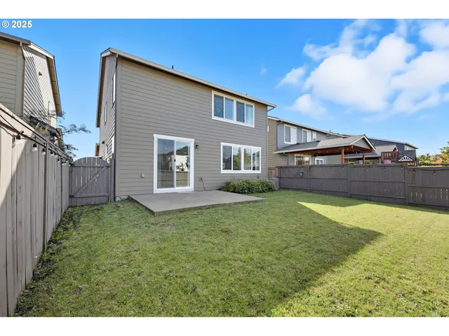 $579,900 | 2035 35th Avenue, Forest Grove, OR 97116