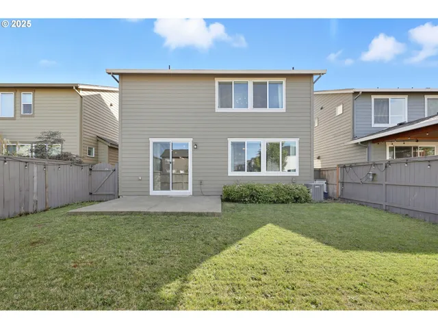 $579,900 | 2035 35th Avenue, Forest Grove, OR 97116