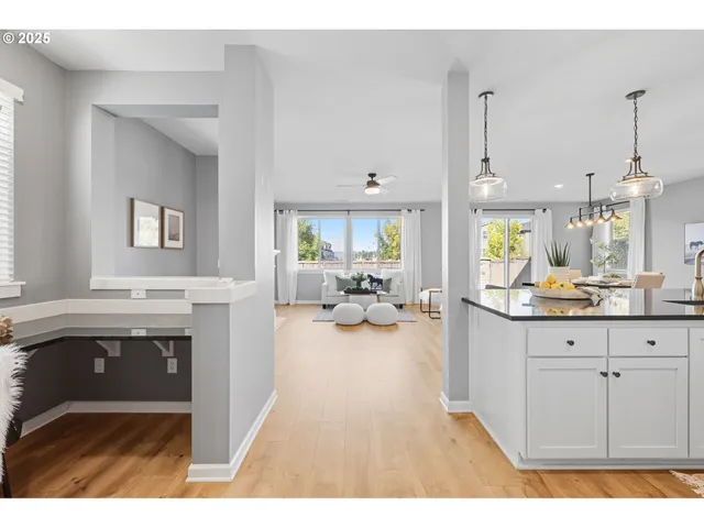 $579,900 | 2035 35th Avenue, Forest Grove, OR 97116