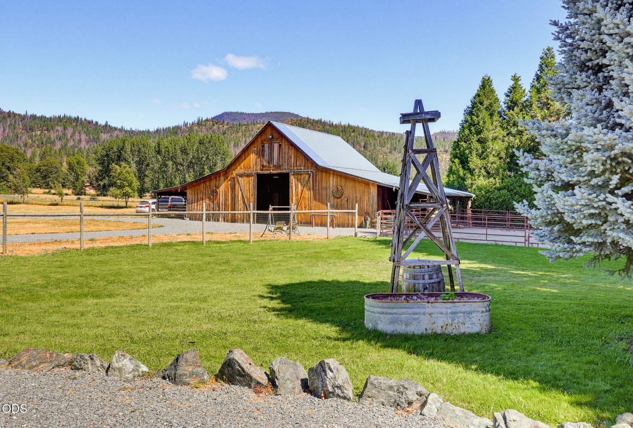 7935 Upper Applegate Road Jacksonville, OR 97530 - Photo 1 of 103