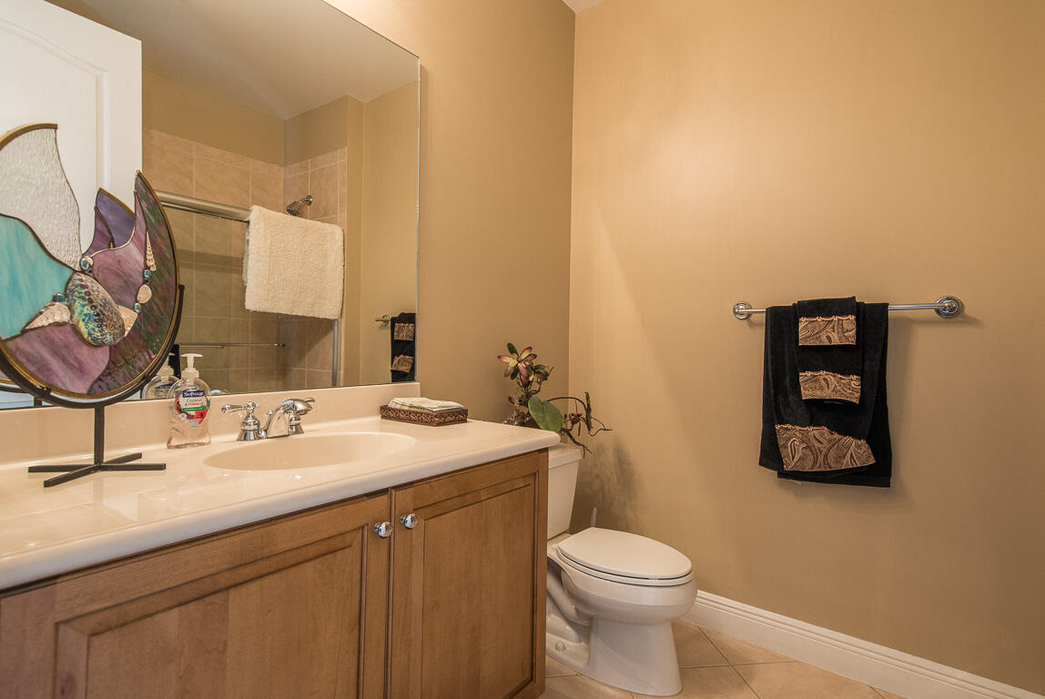 624 Northeast Francesca Lane Boca Raton, FL 33487 - Photo 11 of 64 624 NE Francesca Lane-62