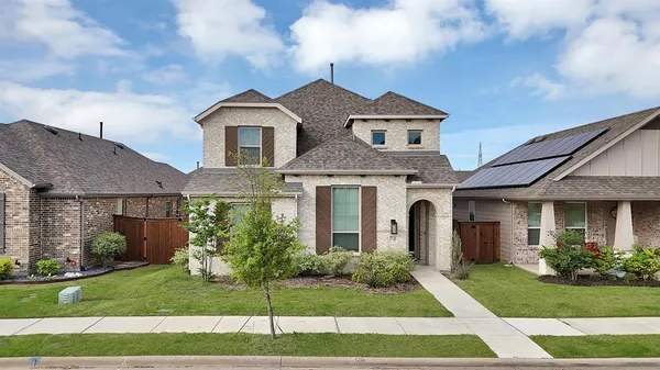 $2,000 | 7126 Helena Hill, Royse City, TX 75189