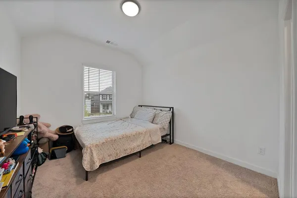 $2,000 | 7126 Helena Hill, Royse City, TX 75189