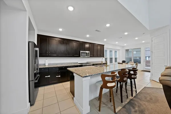 $2,000 | 7126 Helena Hill, Royse City, TX 75189