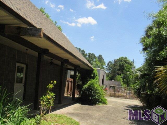 9157 Pertuis Road St. Amant, LA 70774 - Photo 3 of 13 Gallery Image 3