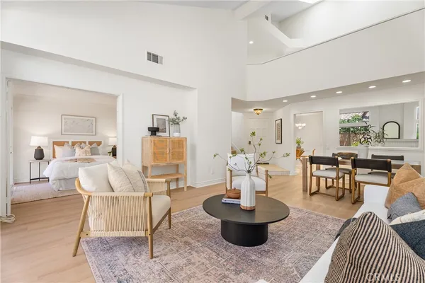 $1,175,000 | 13367 Calle Antequera, Tustin, CA 92782