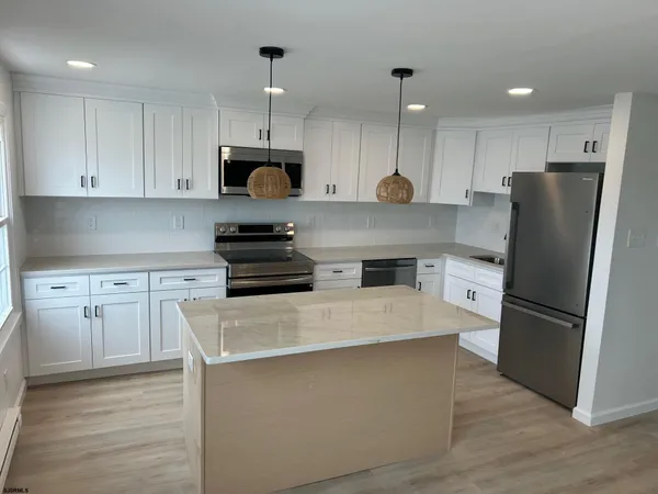 $2,750 | 3200 West Brigantine Avenue, Unit 4, Brigantine, NJ 08203