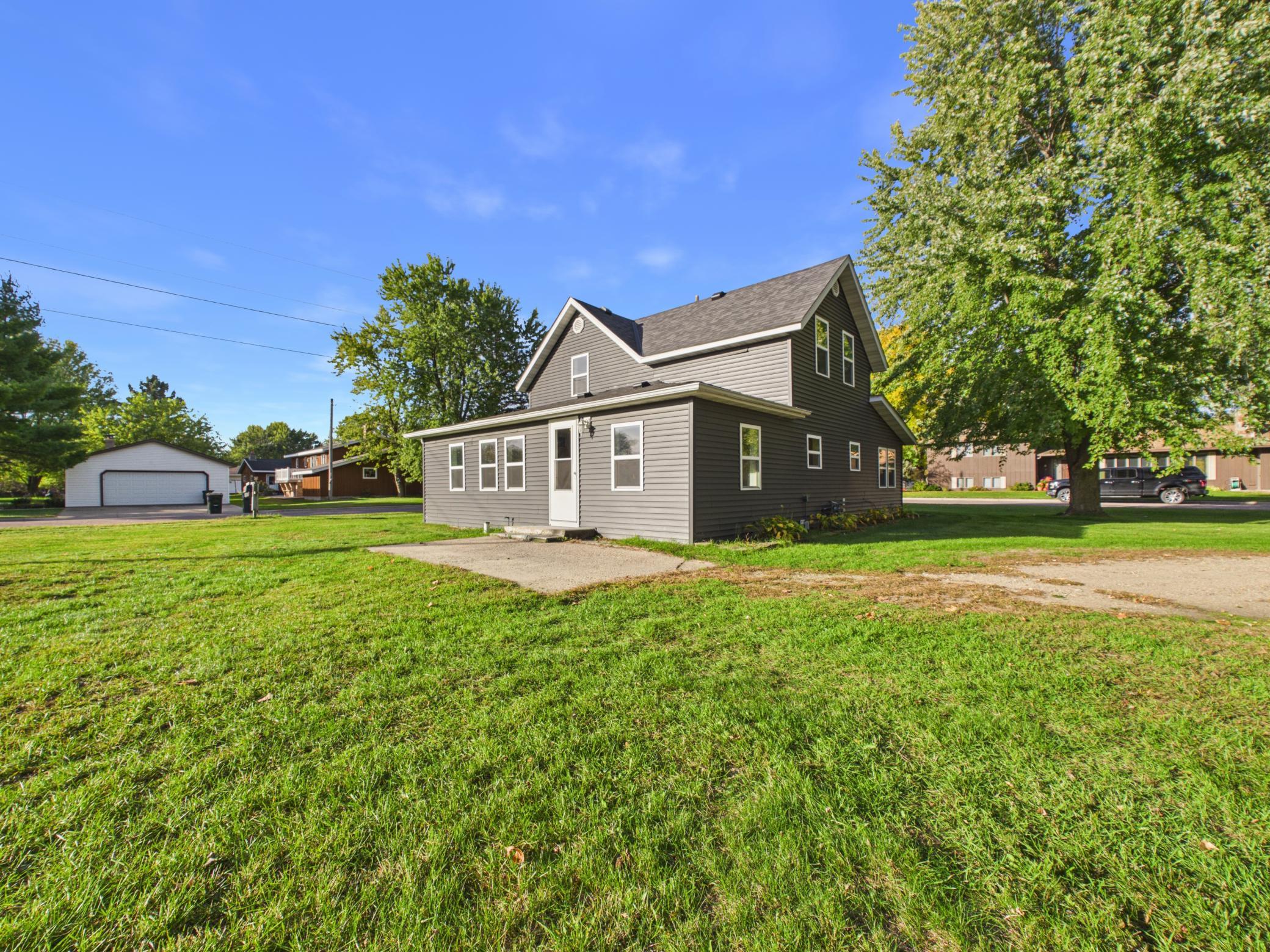 418 First Avenue Southwest Melrose, MN 56352 - Photo 2 of 34 Gallery Image 2