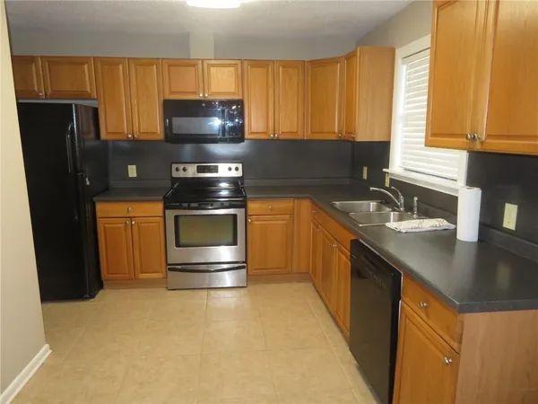 $2,100 | 841 Fairfield Avenue, Gretna, LA 70056