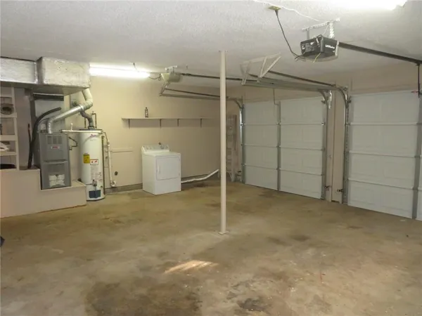 $2,100 | 841 Fairfield Avenue, Gretna, LA 70056