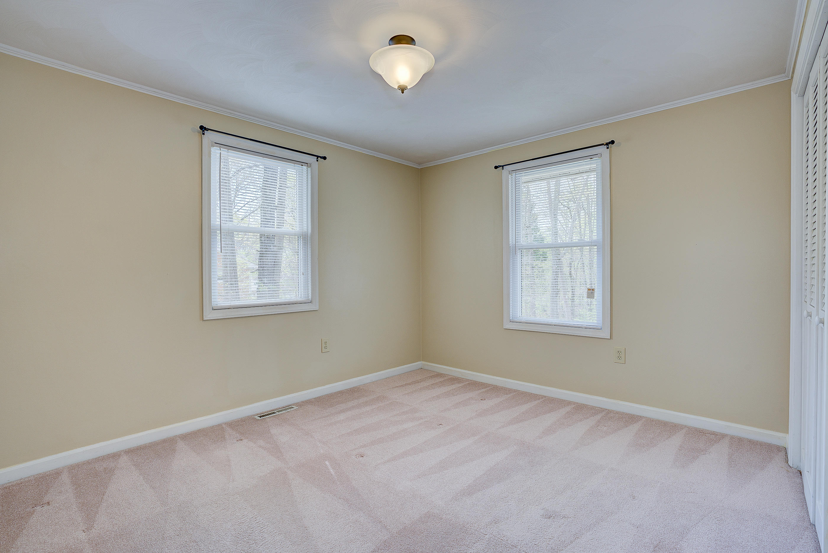 12267 Hardy Road Hardy, VA 24101 - Photo 17 of 24 an empty room with windows