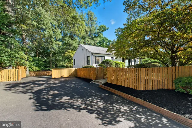 a view of backyard with green space