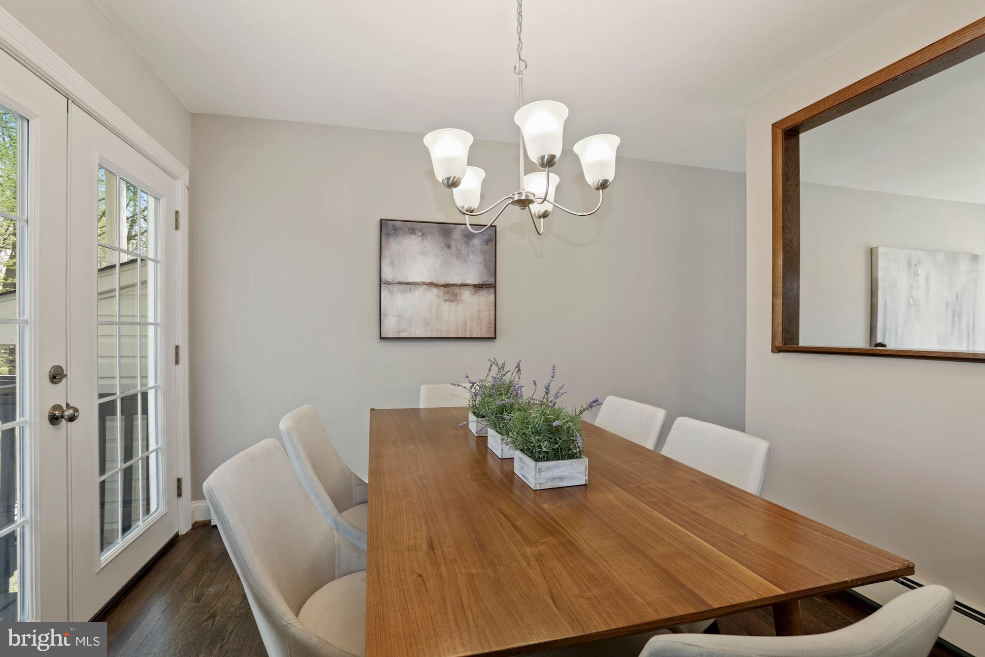 13623 Kingsman Road Woodbridge, VA 22193 - Photo 10 of 28 Gallery Image 10