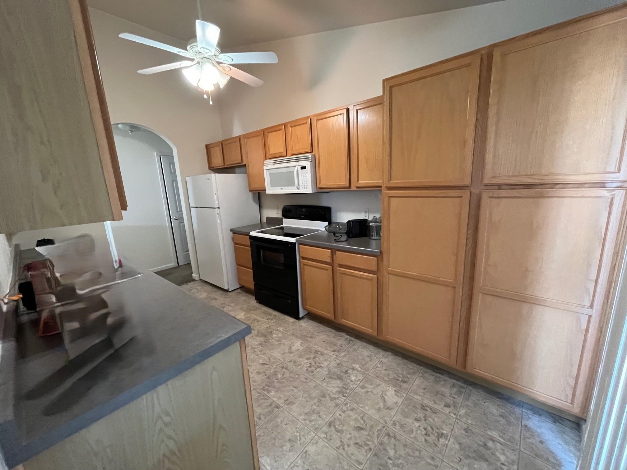 1002 Mallard Way Marinette, WI 54143 - Photo 4 of 7