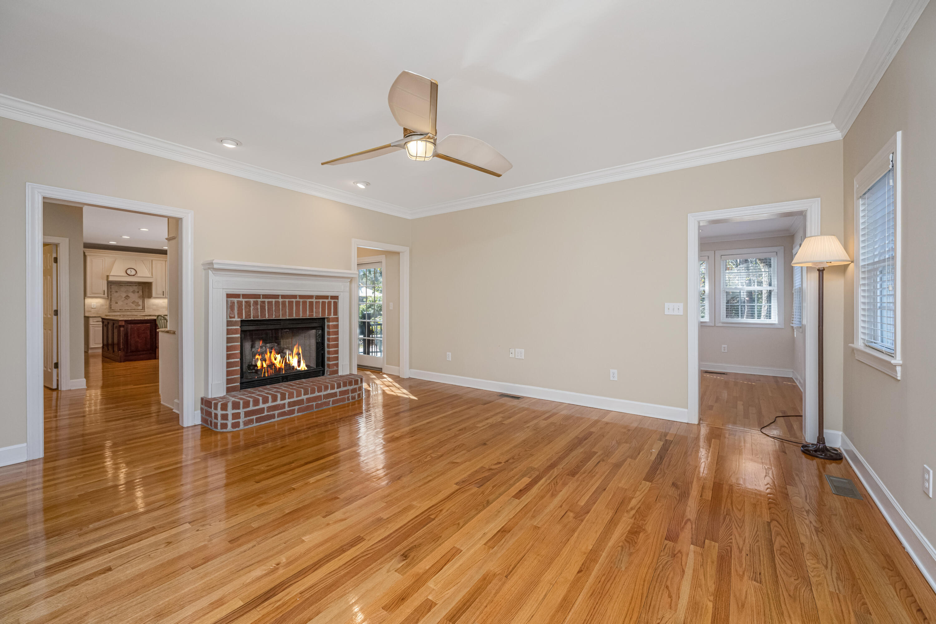1295 Chrismill Lane Mount Pleasant, SC 29466 - Photo 16 of 72 family room