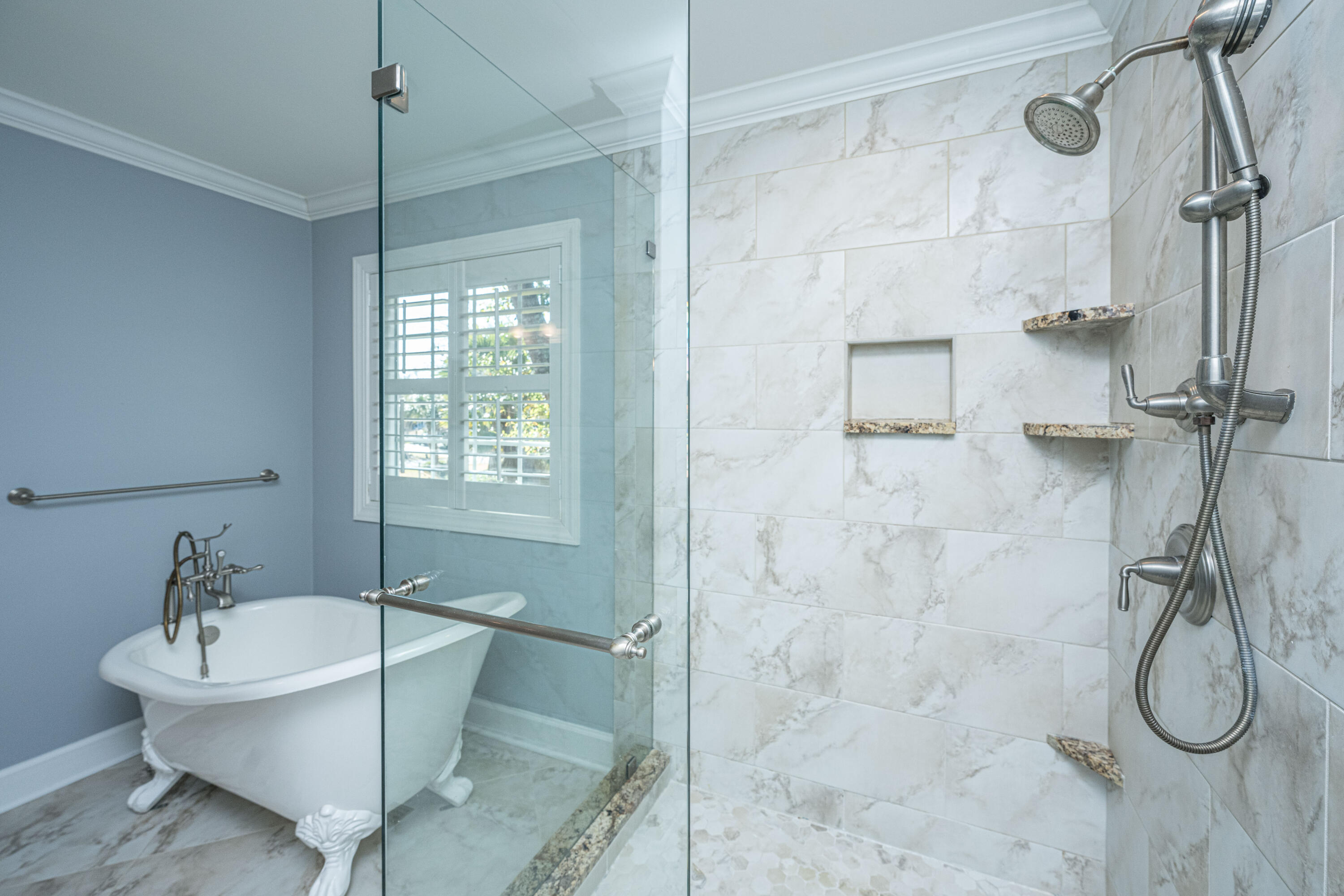 1295 Chrismill Lane Mount Pleasant, SC 29466 - Photo 25 of 72 1st primary bath