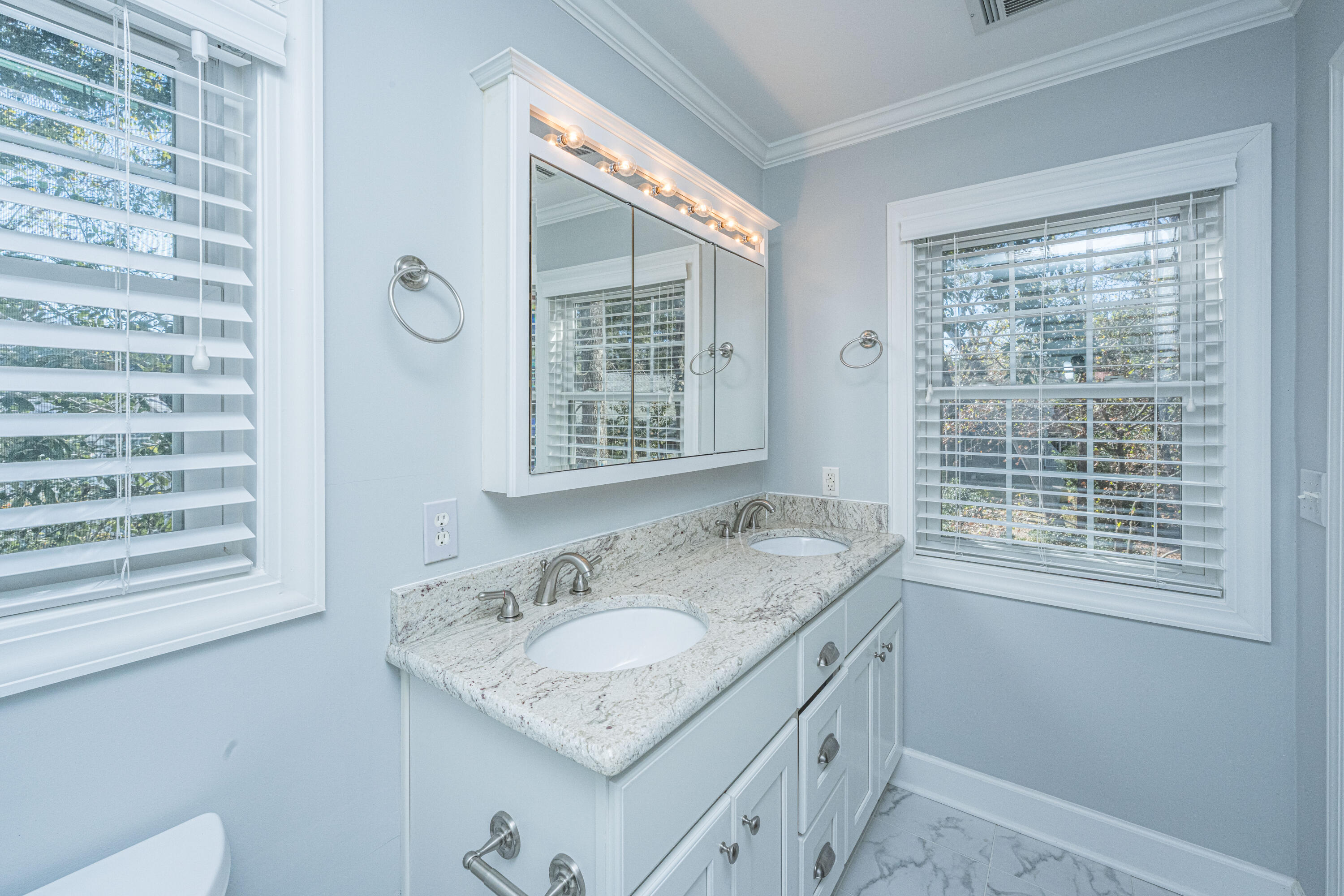 1295 Chrismill Lane Mount Pleasant, SC 29466 - Photo 29 of 72 2nd primary bath