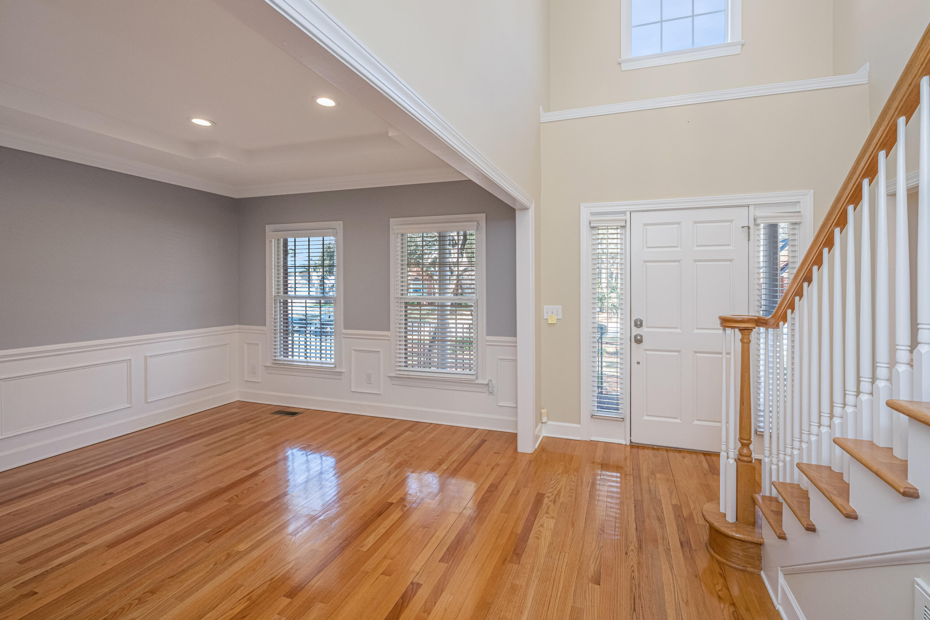 1295 Chrismill Lane Mount Pleasant, SC 29466 - Photo 4 of 72 foyer
