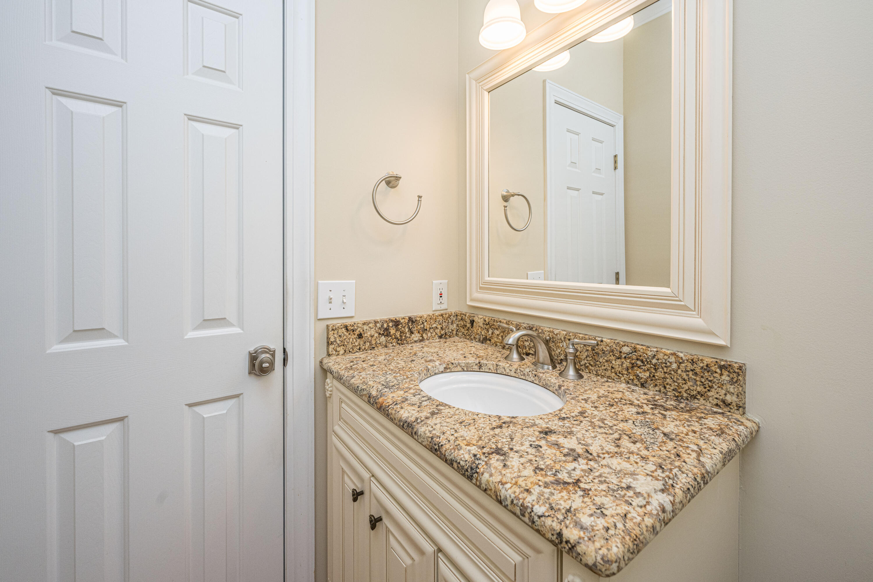 1295 Chrismill Lane Mount Pleasant, SC 29466 - Photo 41 of 72 powder room(1)