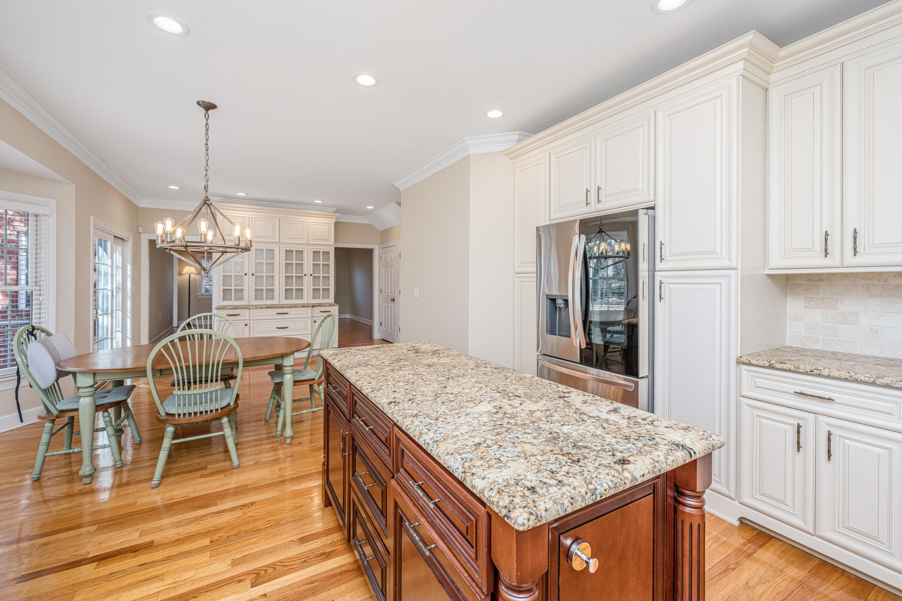 1295 Chrismill Lane Mount Pleasant, SC 29466 - Photo 44 of 72 kitchen