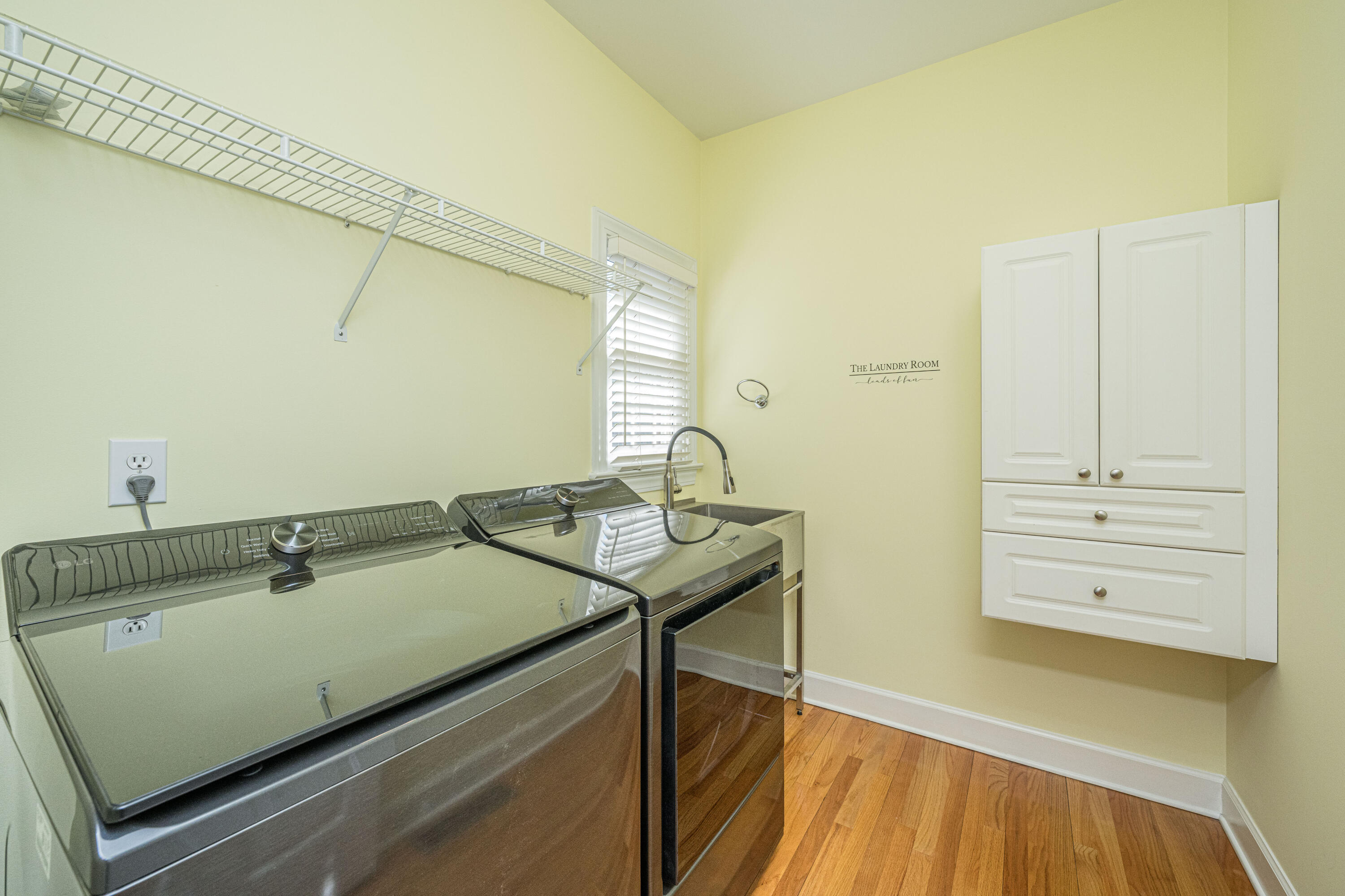 1295 Chrismill Lane Mount Pleasant, SC 29466 - Photo 54 of 72 laundry