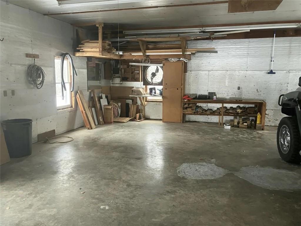 216 Bryson Mill Road New Castle, PA 16102 - Photo 31 of 39