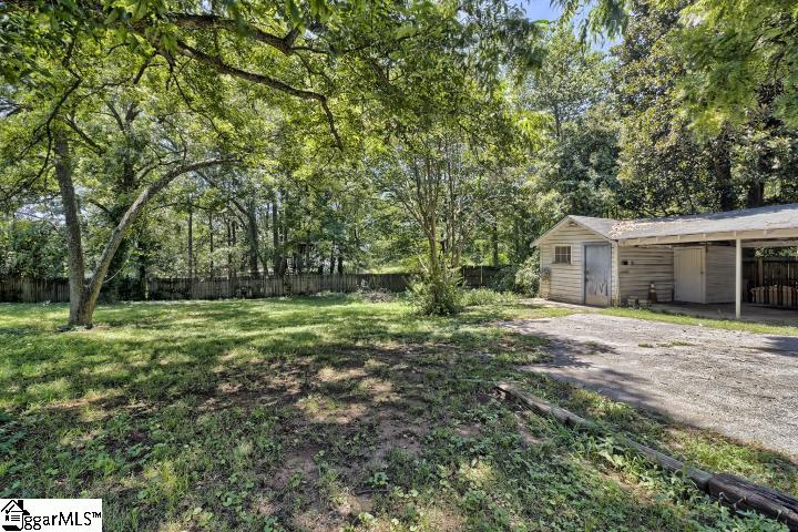 1117 Locust Hill Road Greer, SC 29651 - Photo 3 of 16