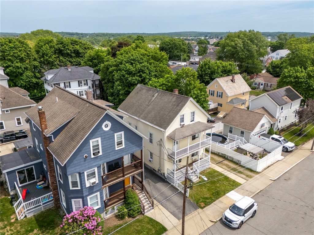32 Vine Street Woonsocket, RI 02895 - Photo 3 of 34