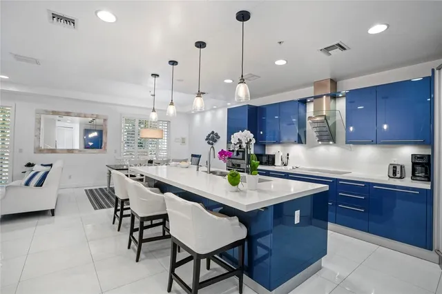 $1,880,000 | 347 Oak Street, Unit B1, Hollywood, FL 33019