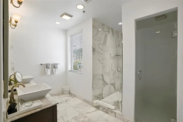 $1,880,000 | 347 Oak Street, Unit B1, Hollywood, FL 33019