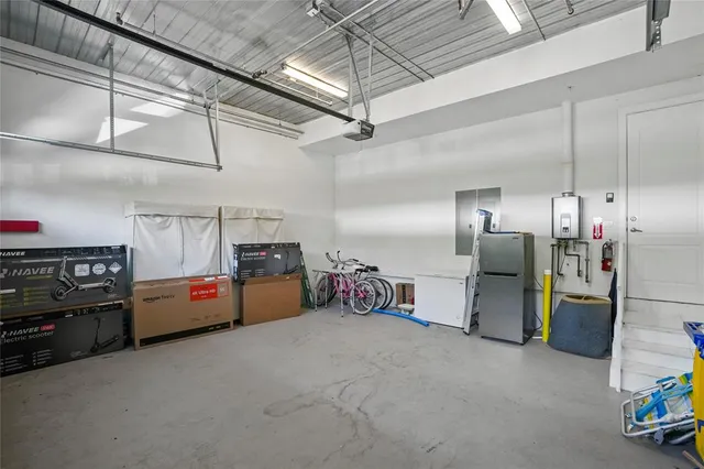 $1,880,000 | 347 Oak Street, Unit B1, Hollywood, FL 33019