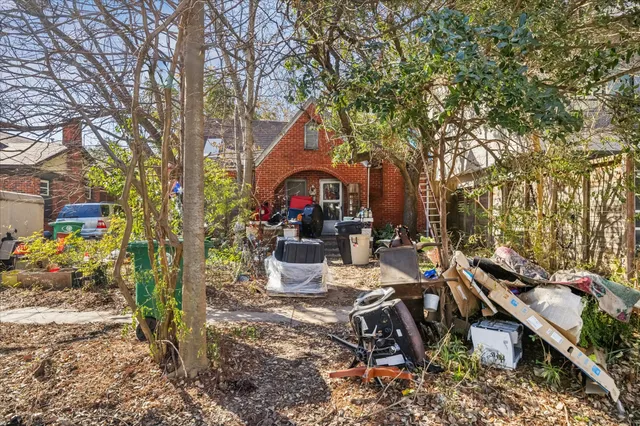 $810,000 | 2630 Persa Street, Houston, TX 77098