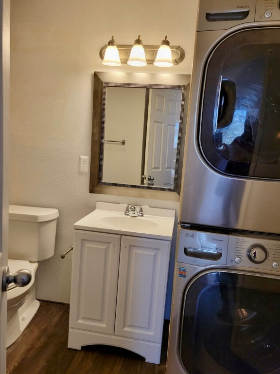 1740 Timber Ridge Road, Unit 132 Austin, TX 78741 - Photo 11 of 16 a utility room with dryer and washer